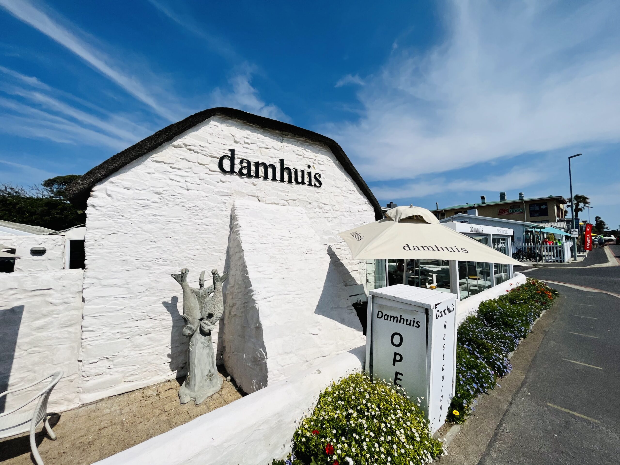 Damhuis Logo
