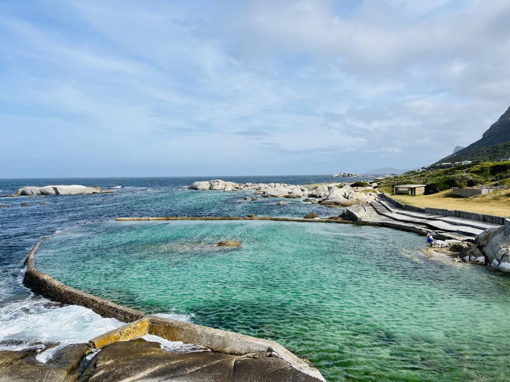 Miller's Point Tidal Pool with ocean view